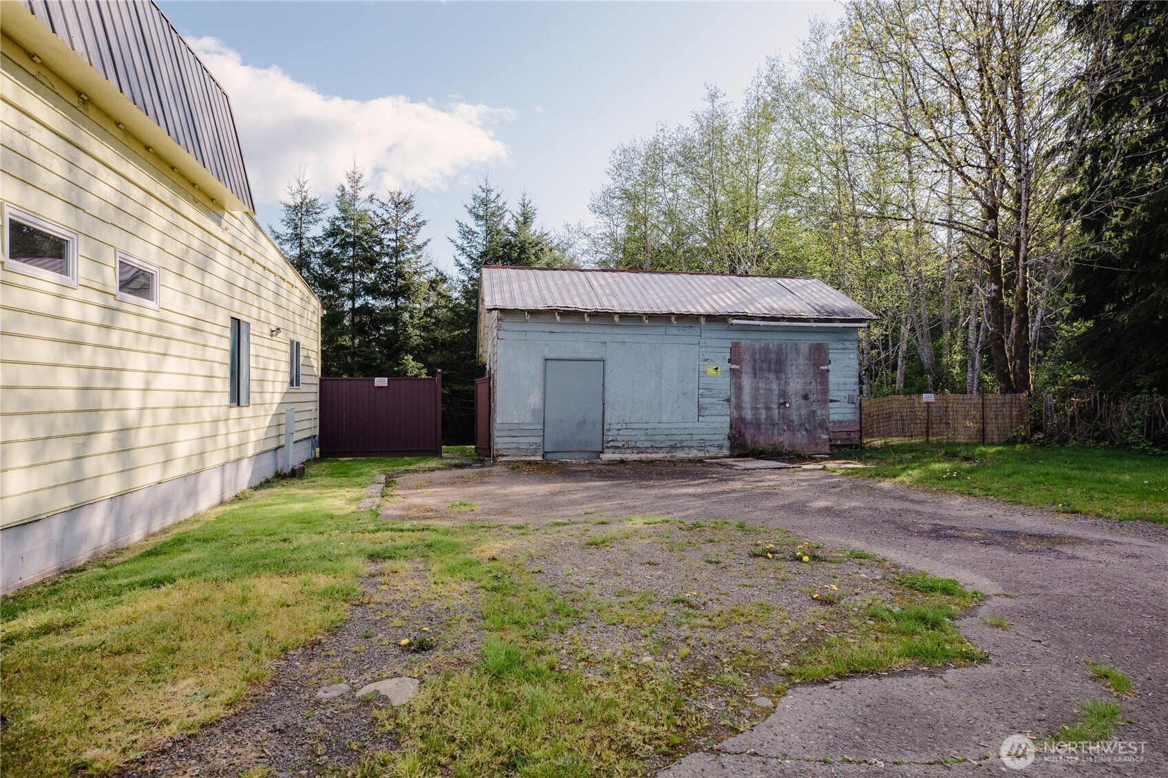 200400 Highway 101 Beaver, WA 98305 - Photo 27 of 39