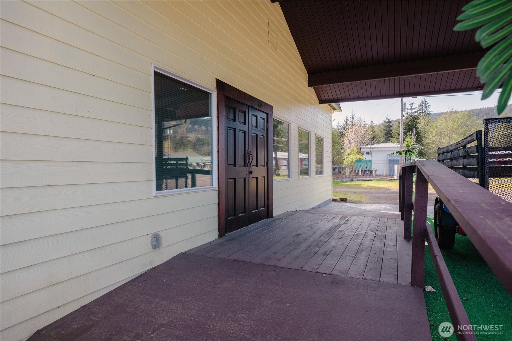 200400 Highway 101 Beaver, WA 98305 - Photo 7 of 39