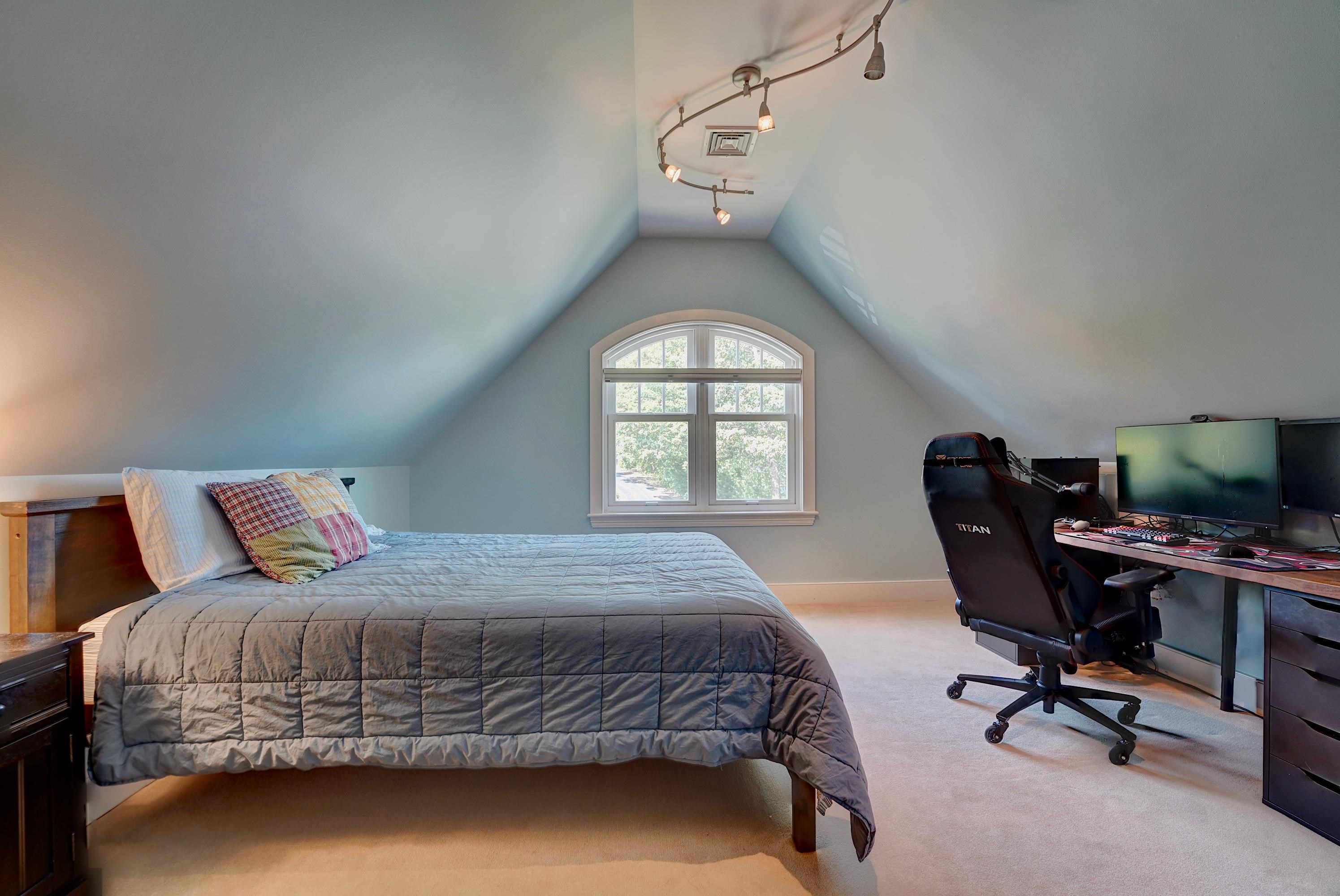 239 Gosport Road Portsmouth, NH 03801 - Photo 29 of 45