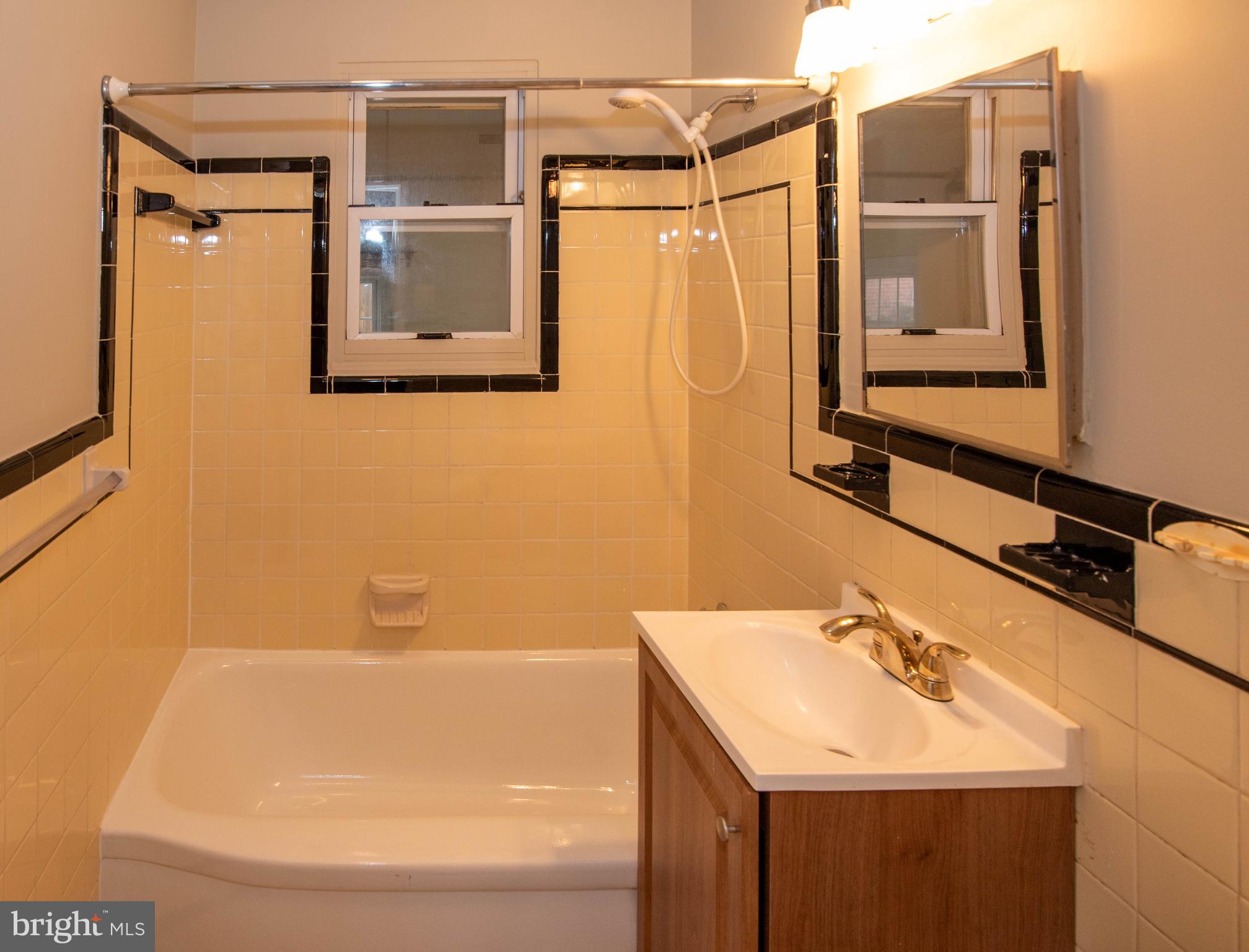 12201 Berry Street Silver Spring, MD 20902 - Photo 10 of 44