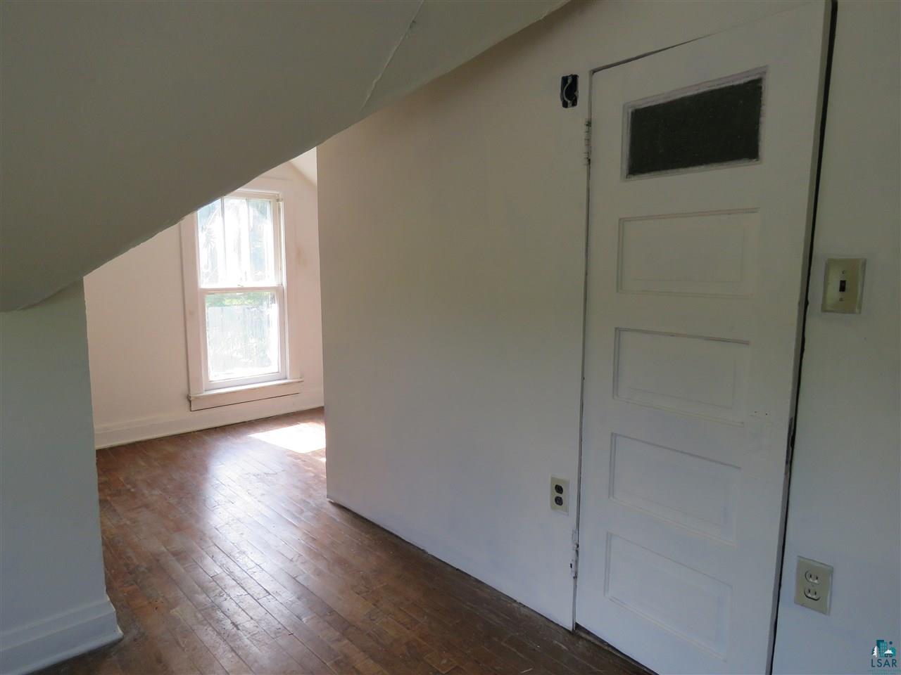 1407 Middle Road Duluth, MN 55811 - Photo 16 of 23