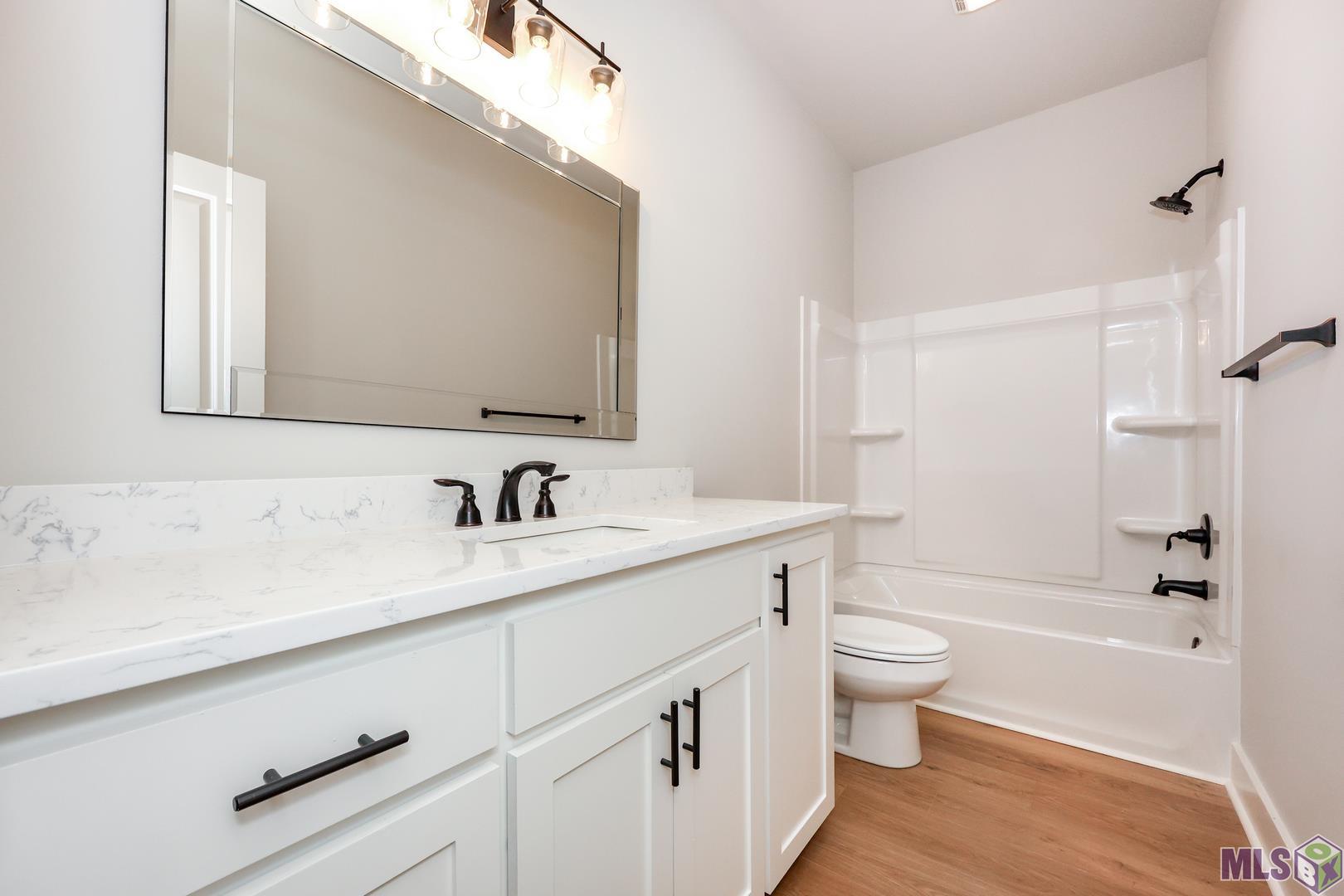 8739 Lockhart Road, Unit 7F Denham Springs, LA 70726 - Photo 14 of 18