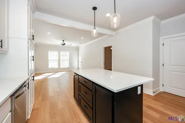 $1,700 | 8739 Lockhart Road, Unit 7F, Denham Springs, LA 70726