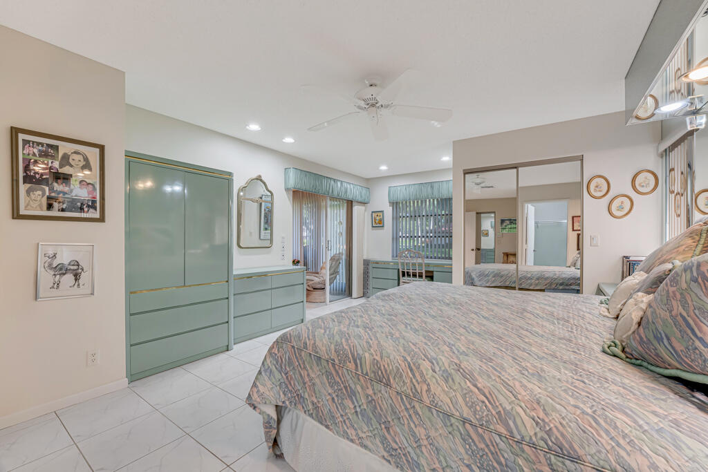 6459 Mill Pointe Circle Delray Beach, FL 33484 - Photo 18 of 44 14