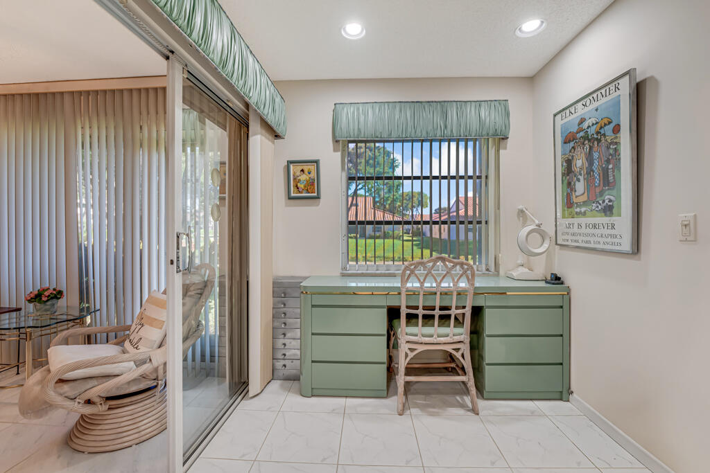 6459 Mill Pointe Circle Delray Beach, FL 33484 - Photo 20 of 44 16