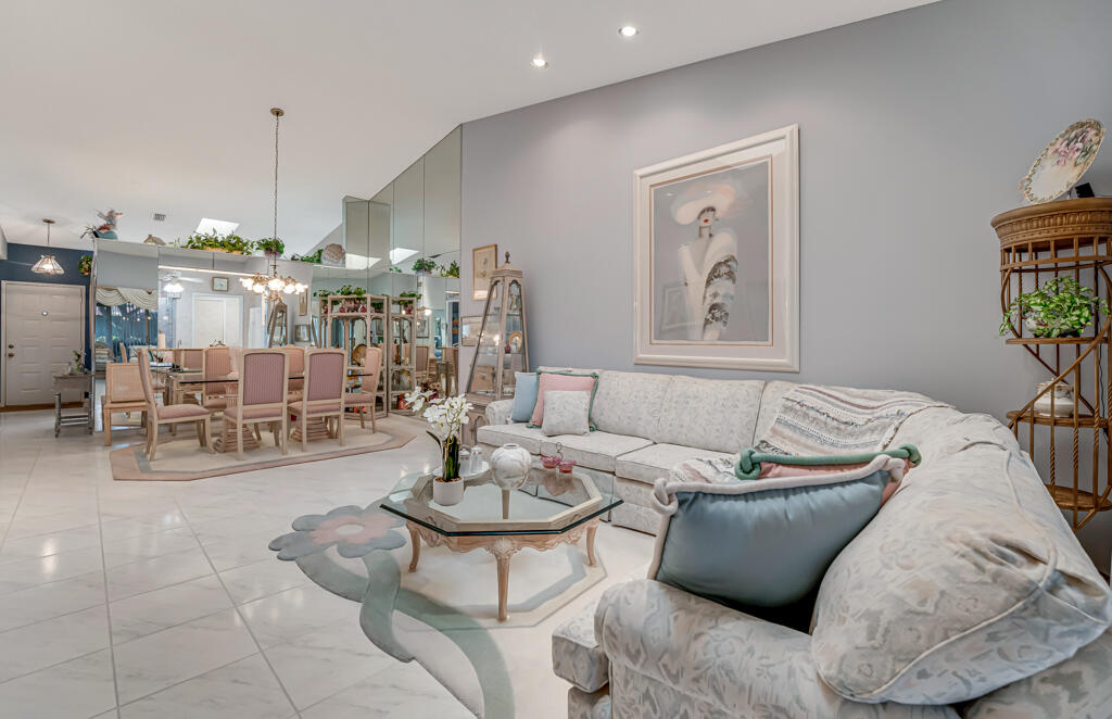 6459 Mill Pointe Circle Delray Beach, FL 33484 - Photo 3 of 44 05