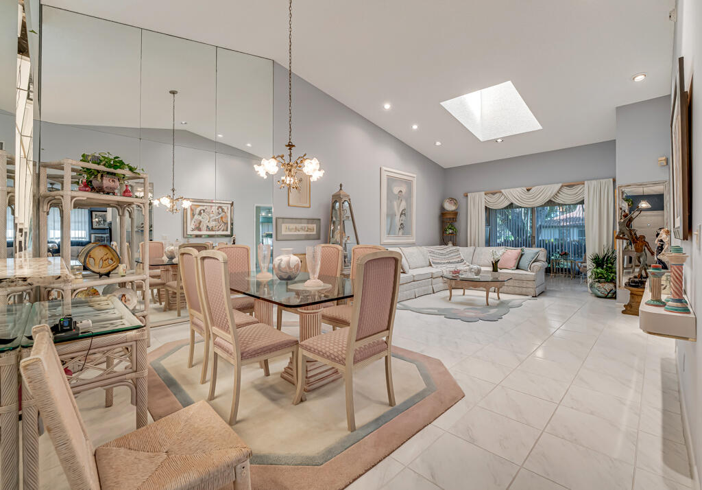 6459 Mill Pointe Circle Delray Beach, FL 33484 - Photo 5 of 44 02