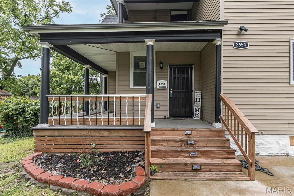 2654 Terrace Lane St. Louis, MO 63136 - Photo 3 of 43
