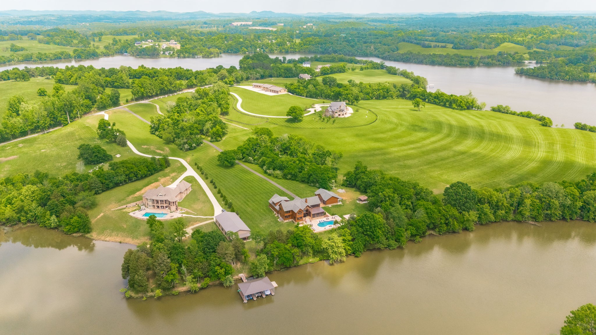 324 Lakeview Road Gallatin, TN 37066 - Photo 13 of 92