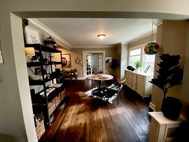 $2,800 | 701 East 54th Street, Kansas City, MO 64110