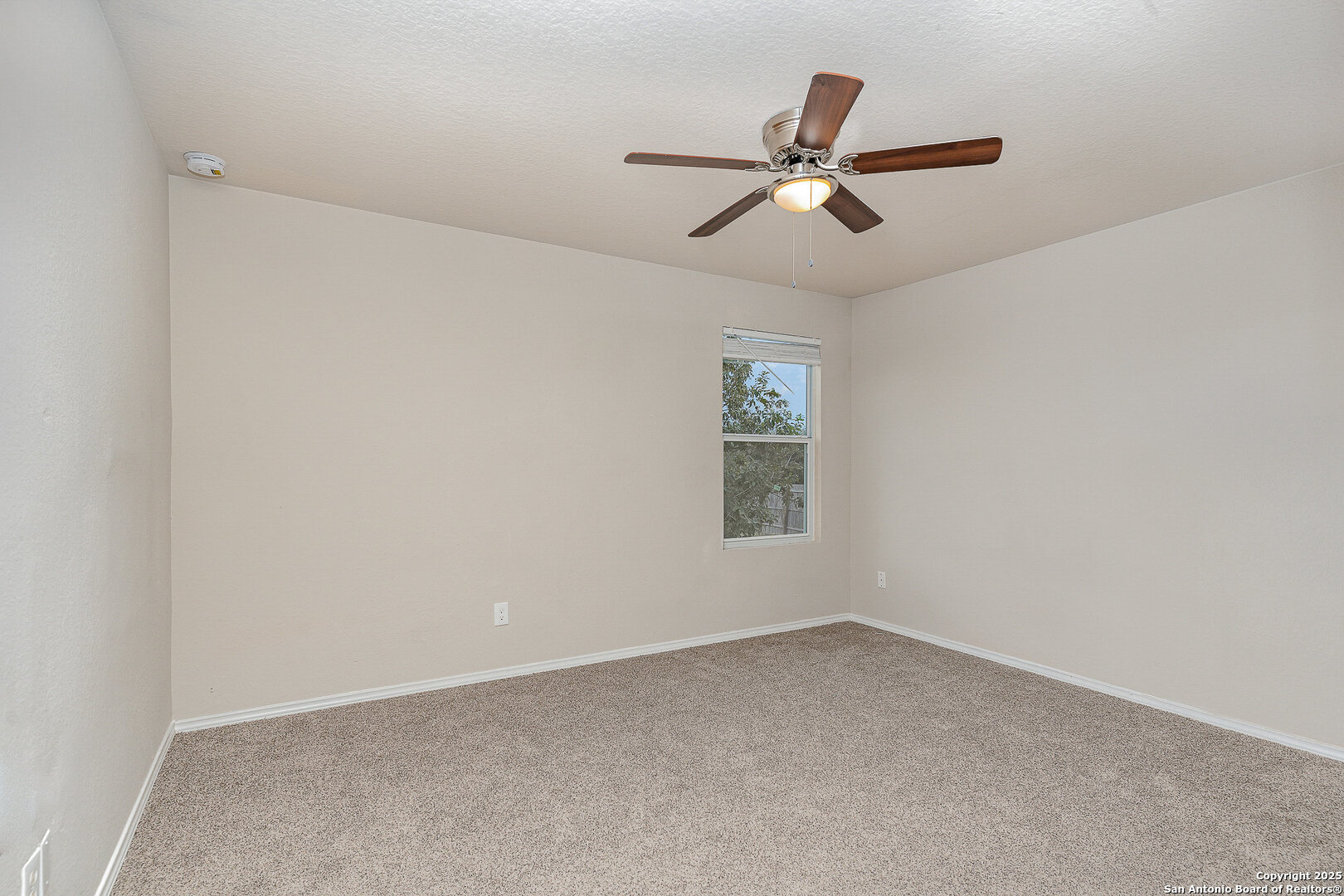 7418 Snapdragon Court Converse, TX 78109 - Photo 5 of 12