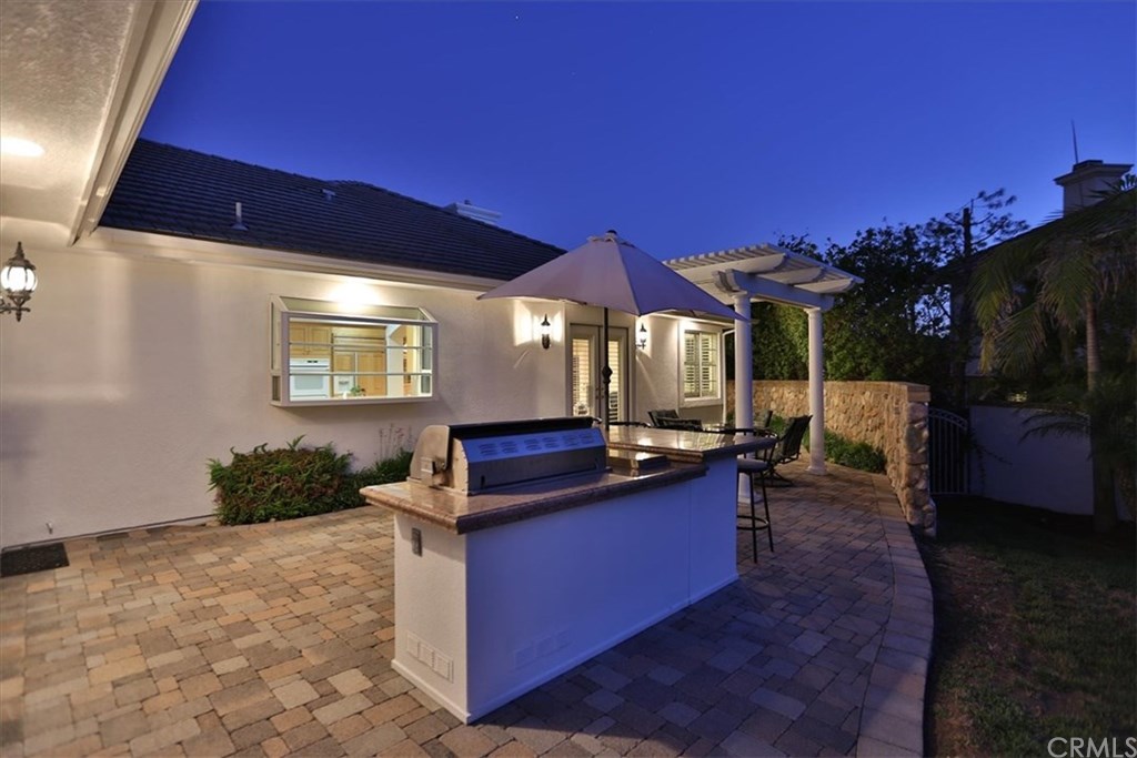 2432 Prospect Drive Upland, CA 91784 - Photo 43 of 46 a view of a backyard with sitting area