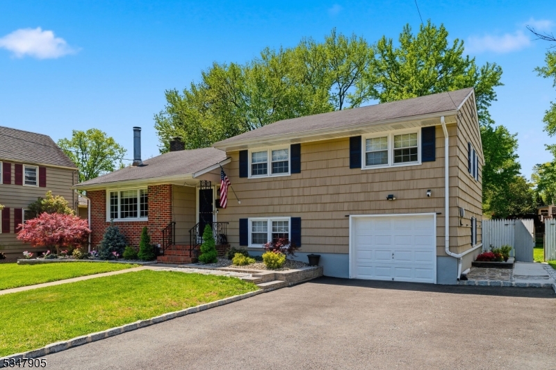 205 New Dover Road Woodbridge, NJ 07067 - Photo 1 of 44