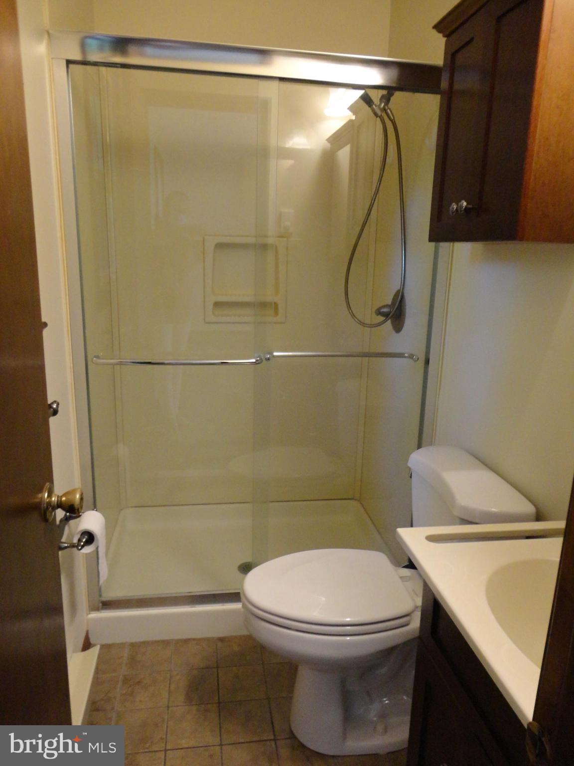 1454 Mission Road Quakertown, PA 18951 - Photo 29 of 47 Bath 1