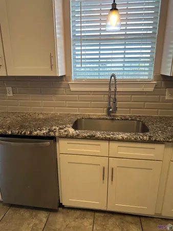 $396,000 | 5296 Myrtle Hill Avenue, Zachary, LA 70791