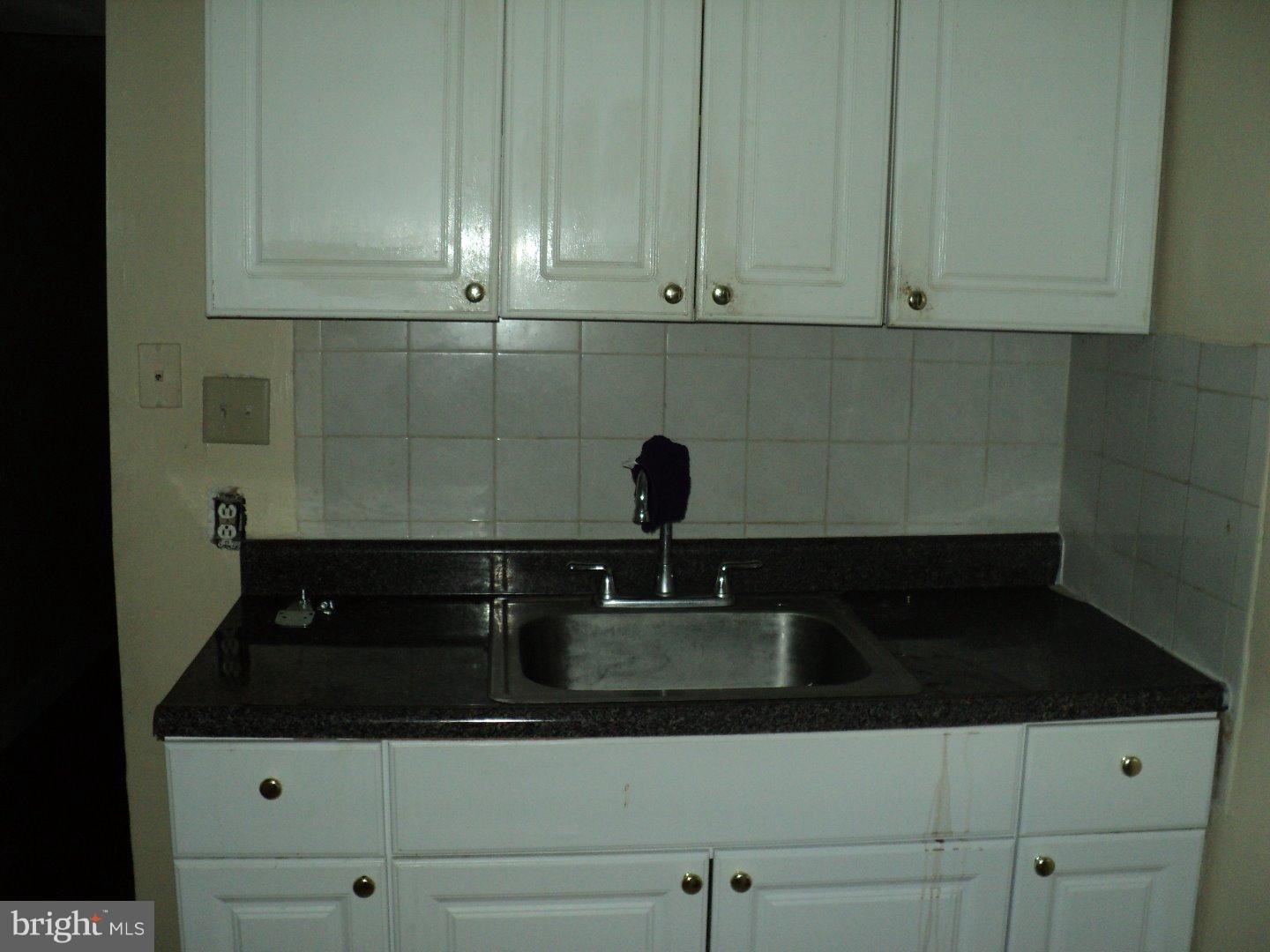 859 Wynnewood Road Philadelphia, PA 19151 - Photo 10 of 24 Gallery Image 10