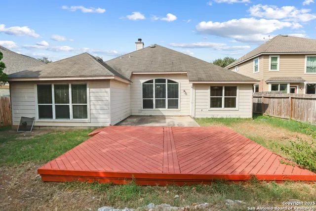 $2,200 | 20914 Encino Dawn, San Antonio, TX 78259
