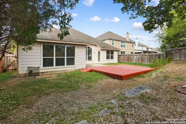 $2,200 | 20914 Encino Dawn, San Antonio, TX 78259