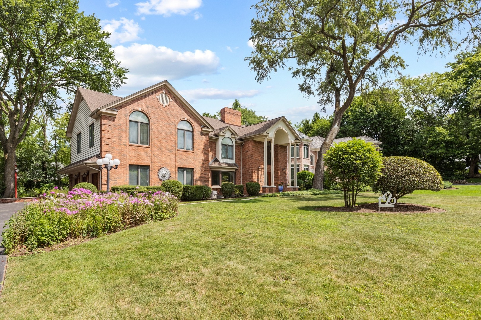1420 Linden Road Northbrook, IL 60062 - Photo 1 of 34