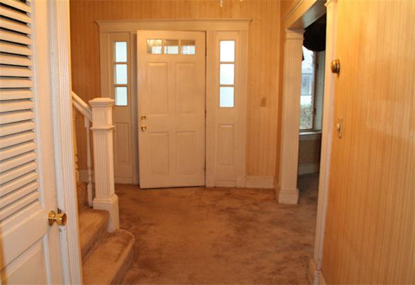 99 Loring Road Winthrop, MA 02152 - Photo 8 of 17 Gallery Image 8