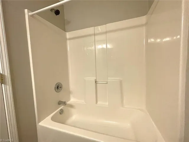 $175,000 | 3704 Cotswold Terrace, Unit 2B, Greensboro, NC 27410