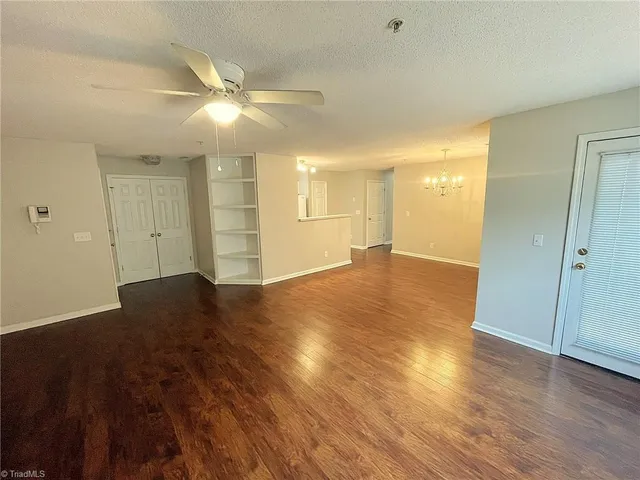 $175,000 | 3704 Cotswold Terrace, Unit 2B, Greensboro, NC 27410