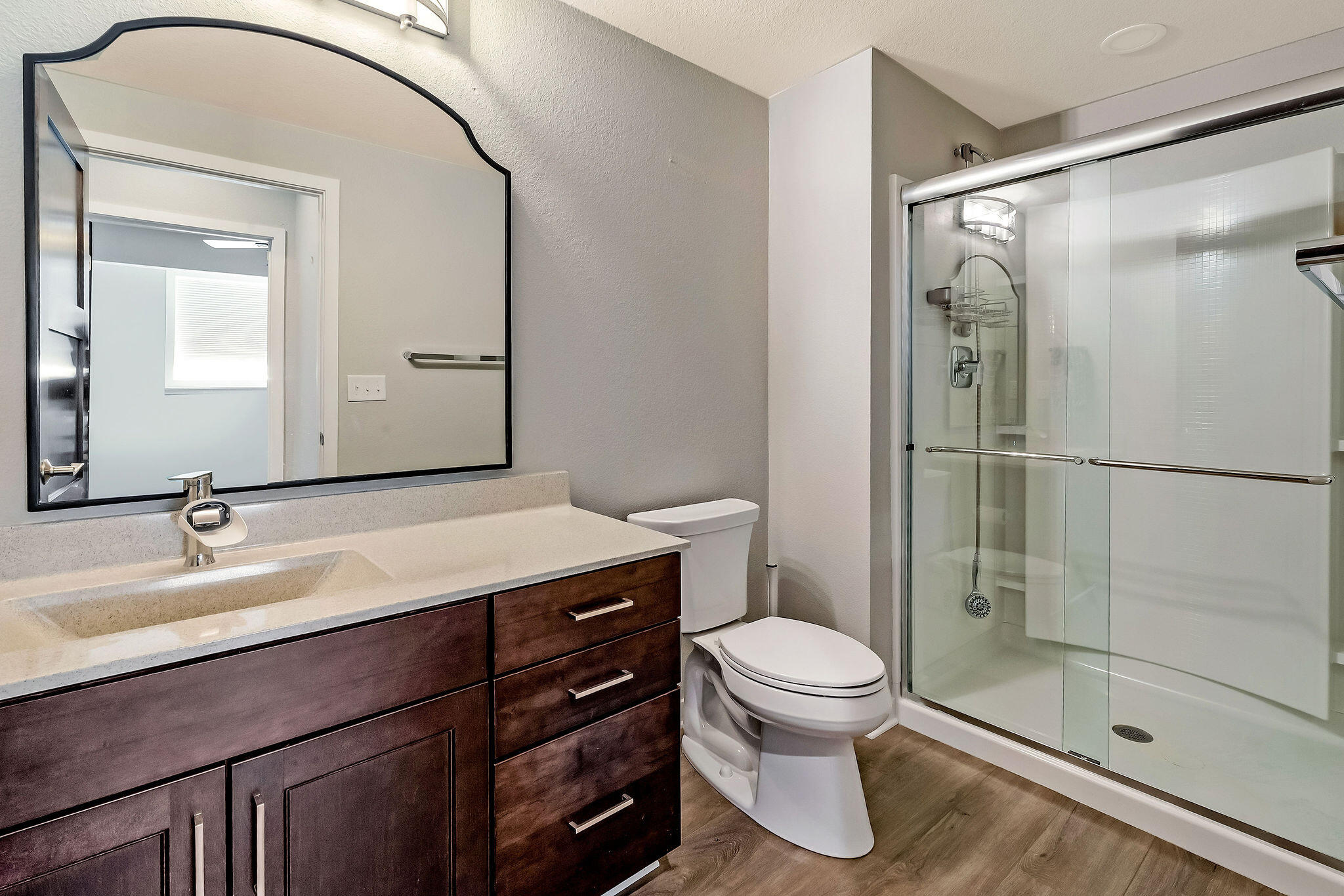 8955 Highlander Drive Mequon, WI 53097 - Photo 29 of 36 LL Updated Full Bathroom