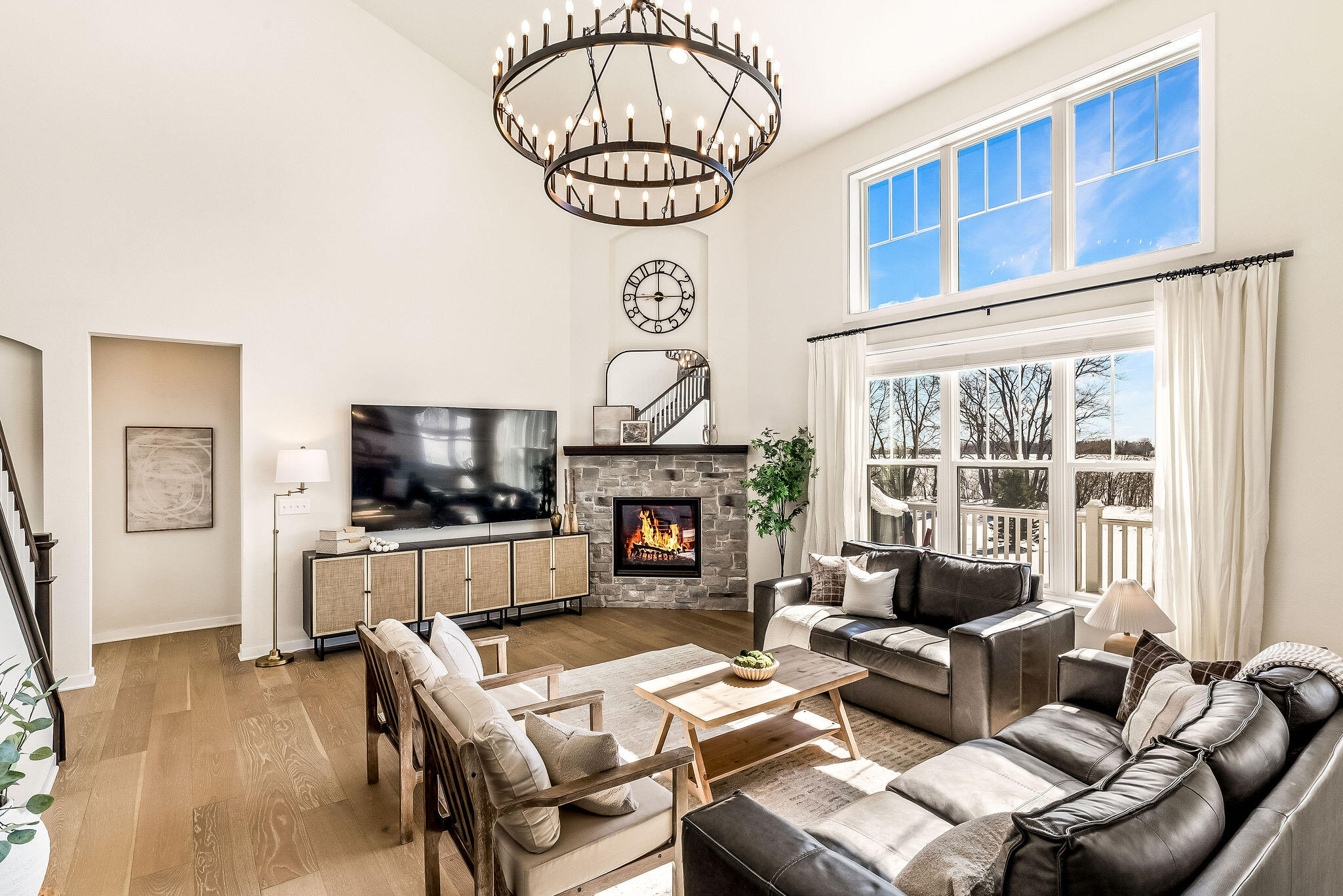 8955 Highlander Drive Mequon, WI 53097 - Photo 3 of 36 Living Room – Wide View