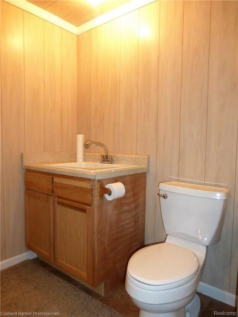 3703 Tremonte Circle, Unit 18 Rochester, MI 48306 - Photo 30 of 35 2.9
