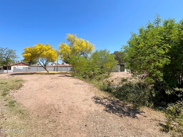 $69,900 | 9007 North 11th Street, Unit 35, Phoenix, AZ 85020