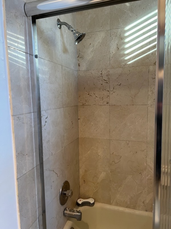 550 West Surf Street, Unit C511 Chicago, IL 60657 - Photo 6 of 15