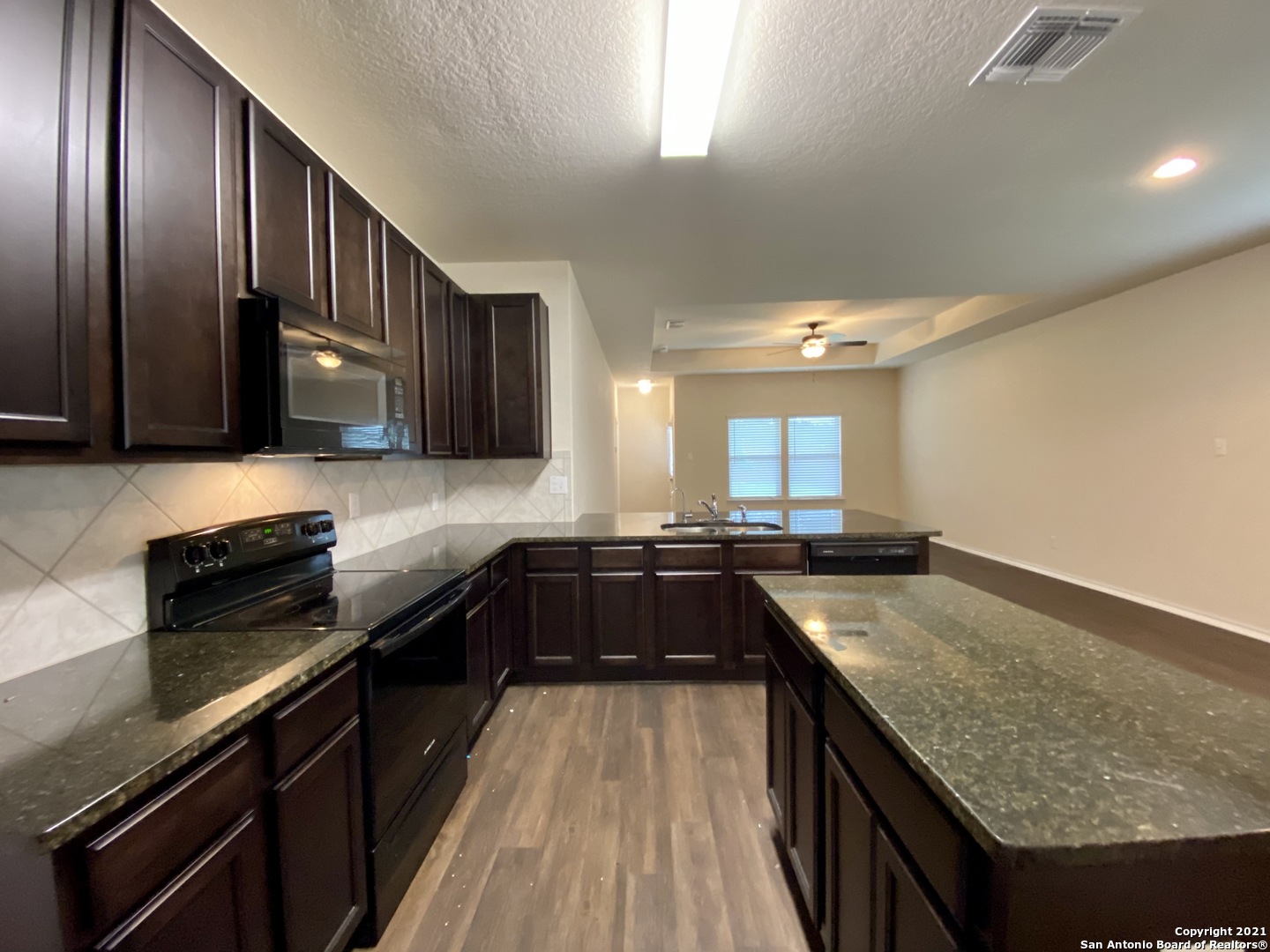 491 Hunters Ranch East San Antonio, TX 78253 - Photo 22 of 65