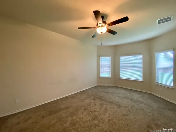 $1,900 | 491 Hunters Ranch East, San Antonio, TX 78253