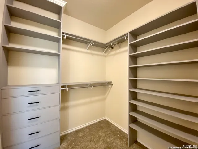 $2,100 | 491 Hunters Ranch East, San Antonio, TX 78253