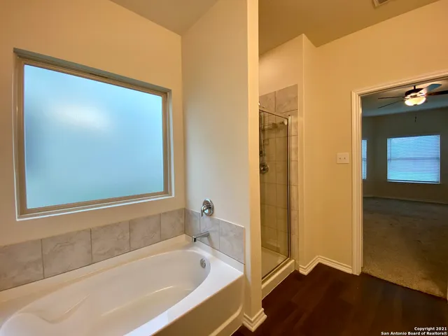 $2,100 | 491 Hunters Ranch East, San Antonio, TX 78253