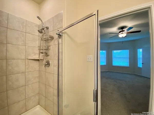 $1,900 | 491 Hunters Ranch East, San Antonio, TX 78253