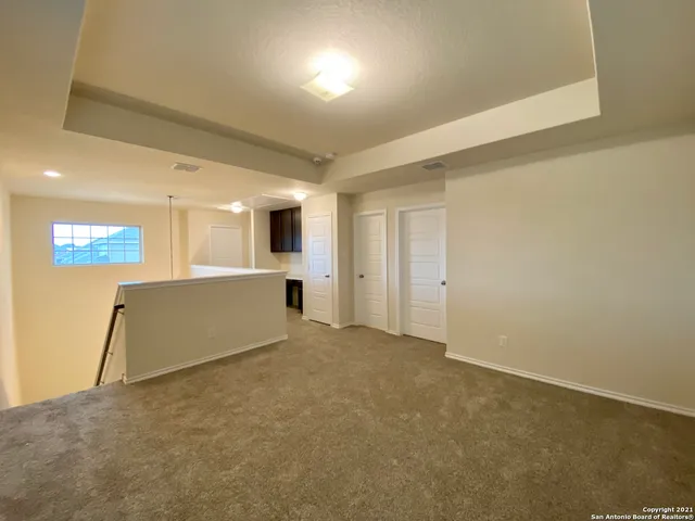 $2,100 | 491 Hunters Ranch East, San Antonio, TX 78253