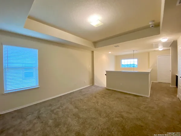 $1,900 | 491 Hunters Ranch East, San Antonio, TX 78253