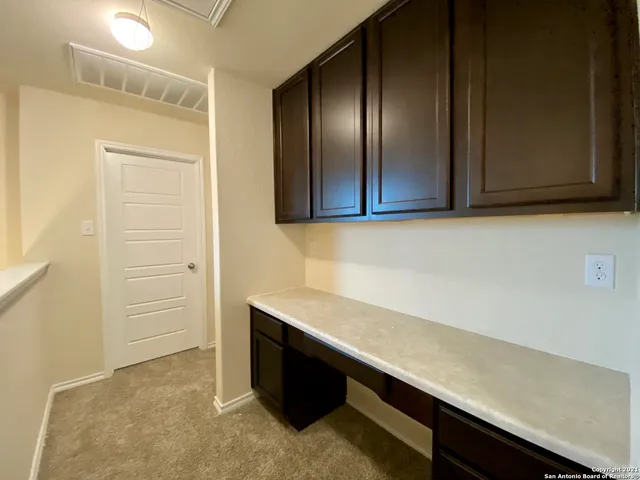 $2,100 | 491 Hunters Ranch East, San Antonio, TX 78253