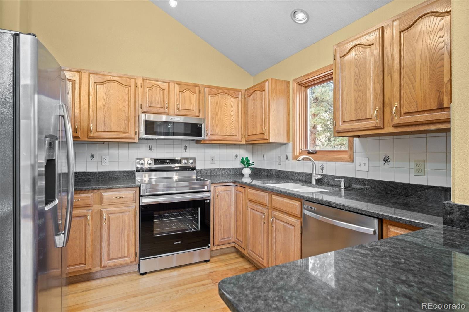 32438 Little Cub Road Evergreen, CO 80439 - Photo 14 of 46 Gallery Image 14