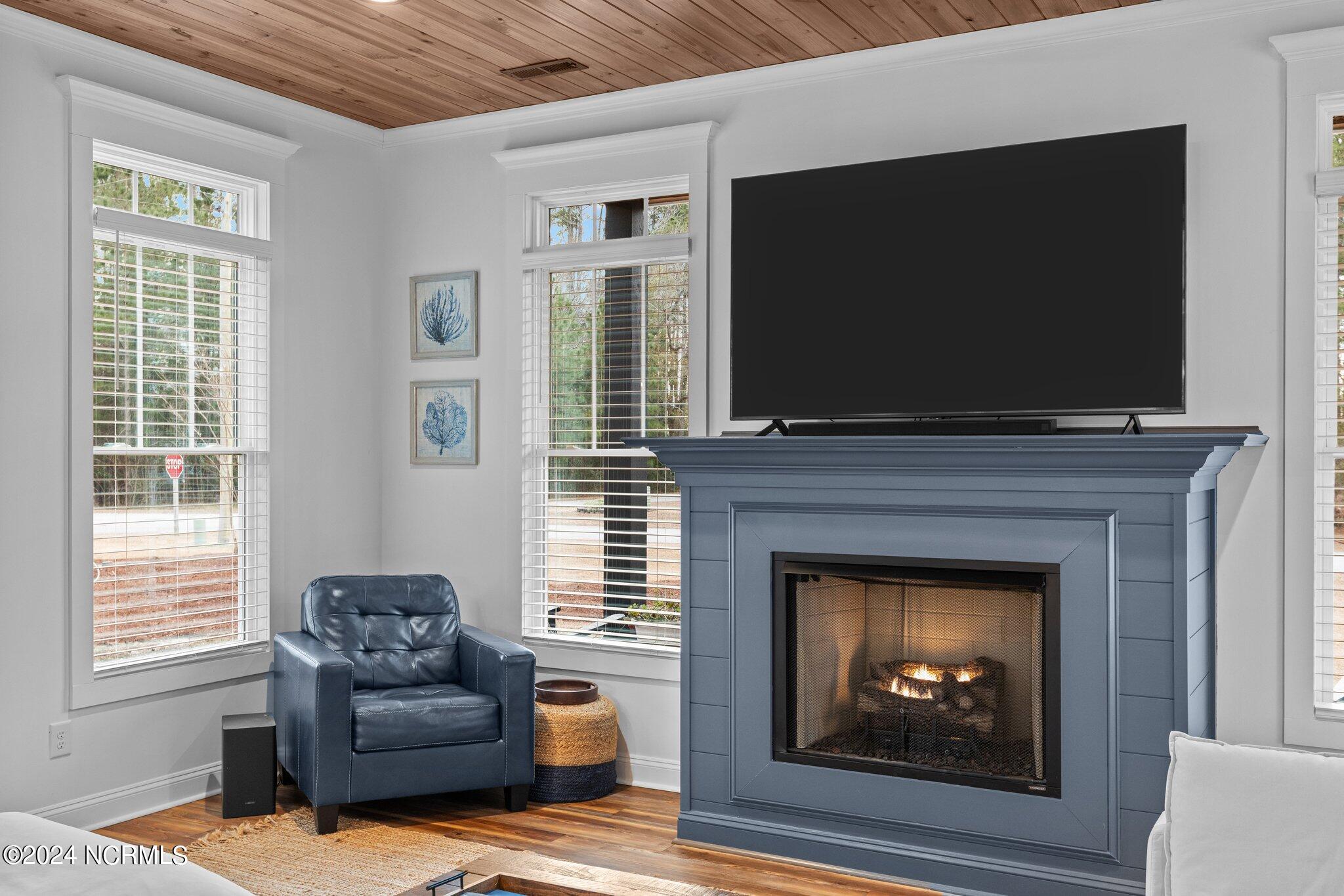 282 Old Stanton Road Beaufort, NC 28516 - Photo 26 of 78 Fireplace