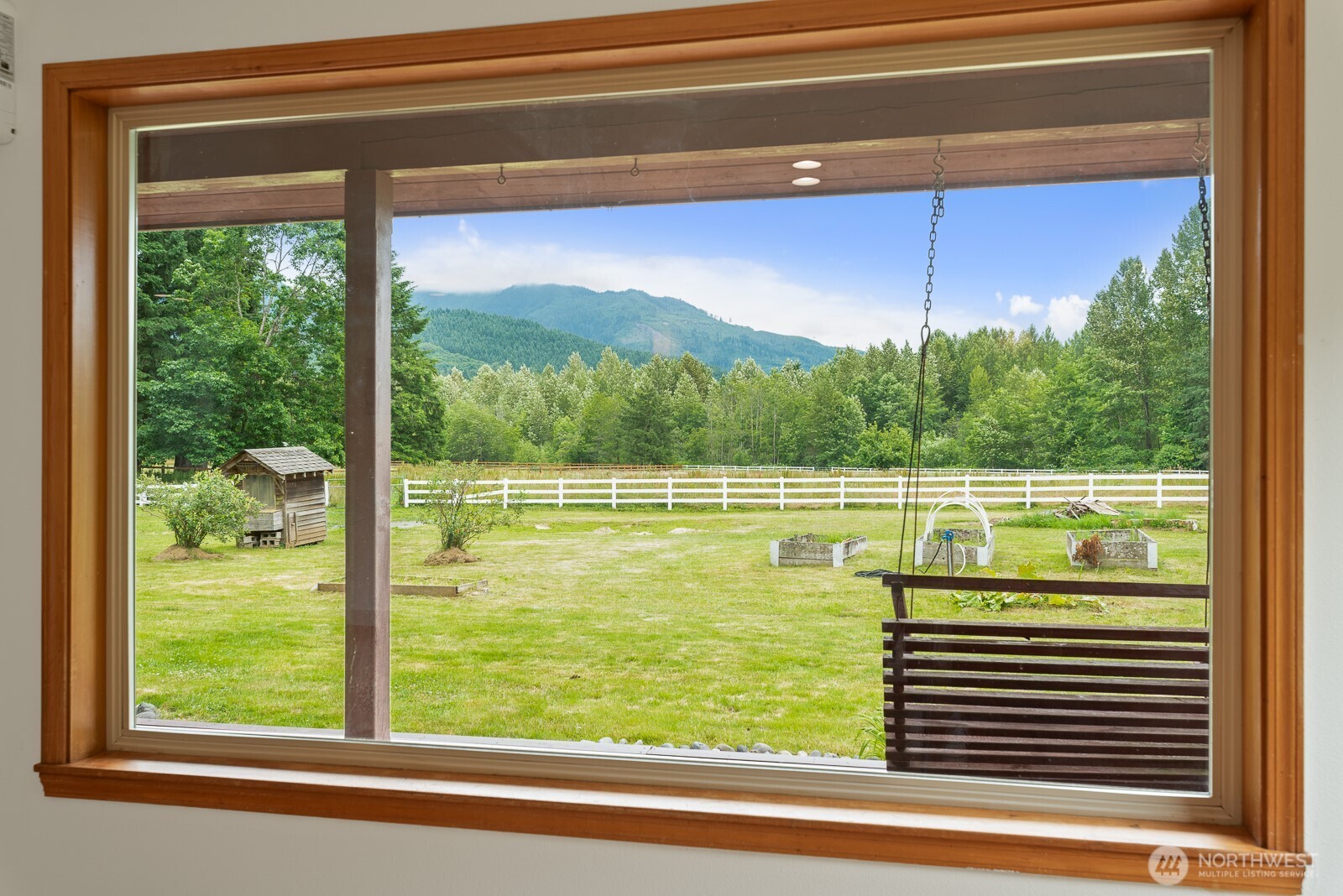 6373 Eastwood Road Deming, WA 98244 - Photo 12 of 38