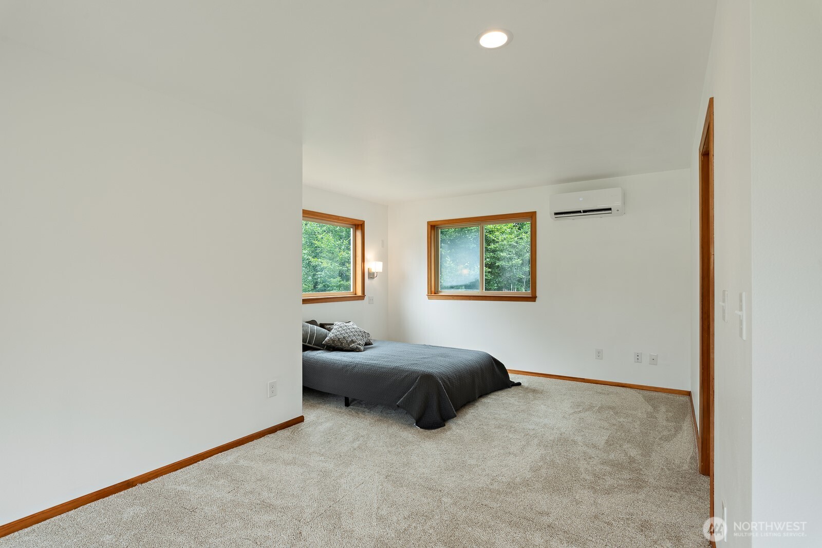 6373 Eastwood Road Deming, WA 98244 - Photo 16 of 38