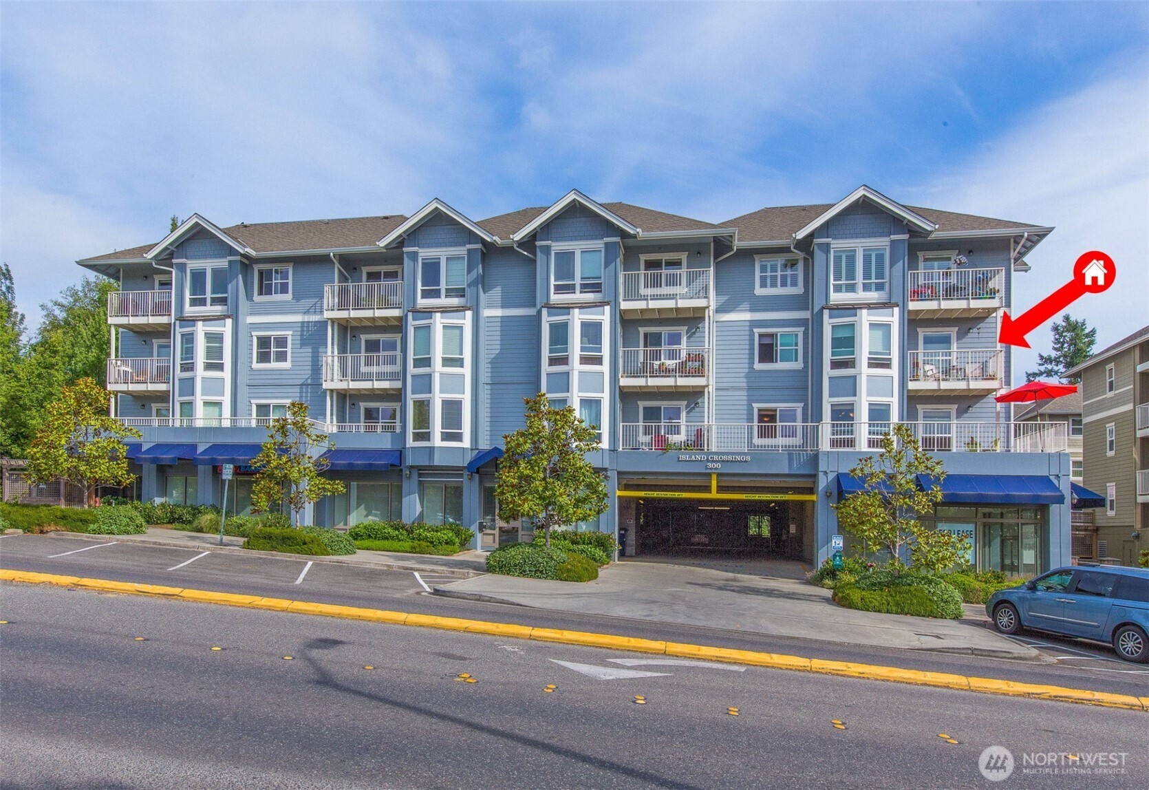 300 High School Road Northeast, Unit 300 Bainbridge Island, WA 98110 - Photo 2 of 32
