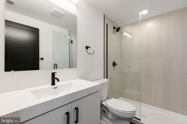 $1,500 | 3045-51 Richmond Street, Unit 207, Philadelphia, PA 19134