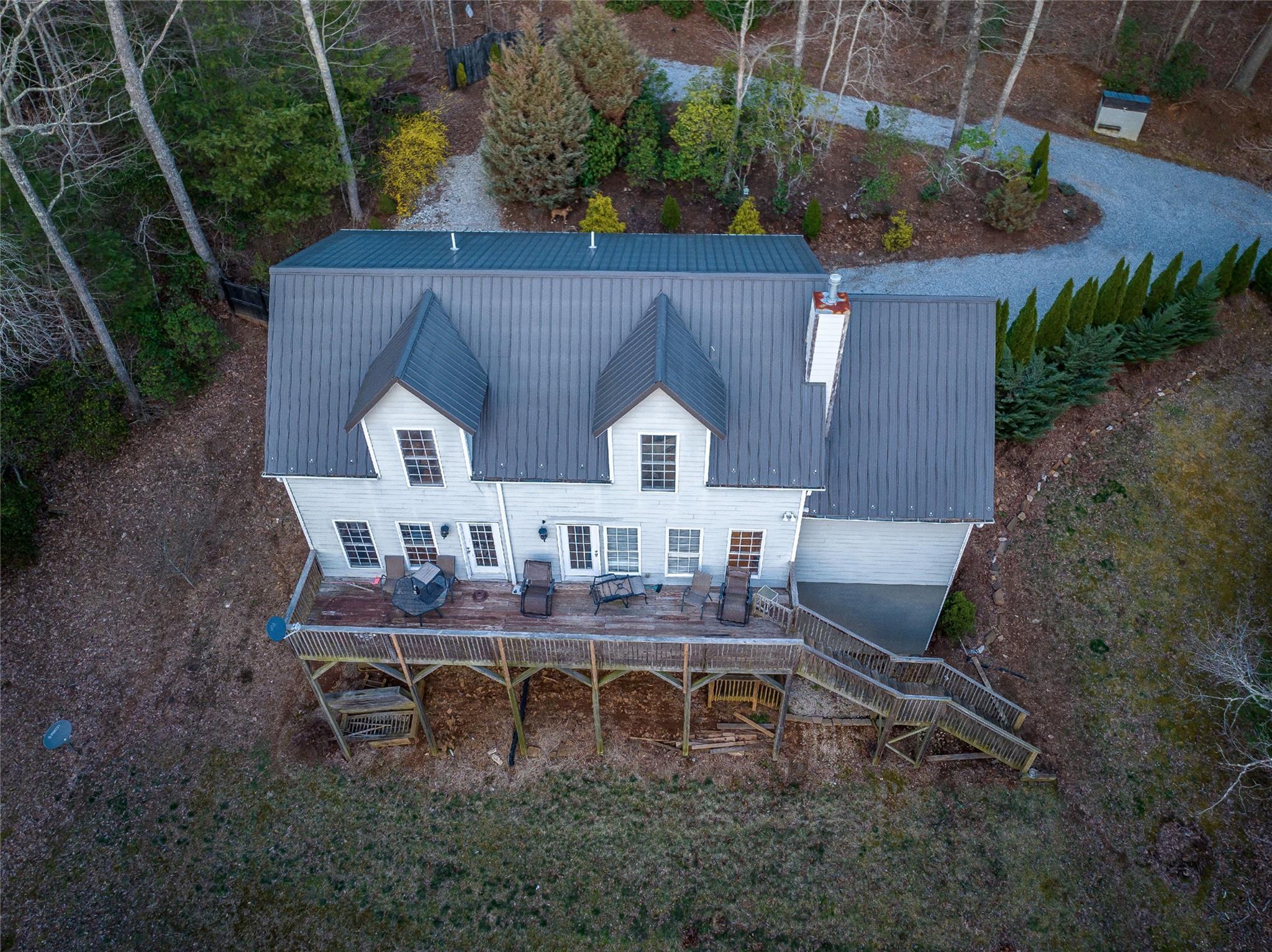 207 Branch Road Spruce Pine, NC 28777 - Photo 36 of 37 Gallery Image 36