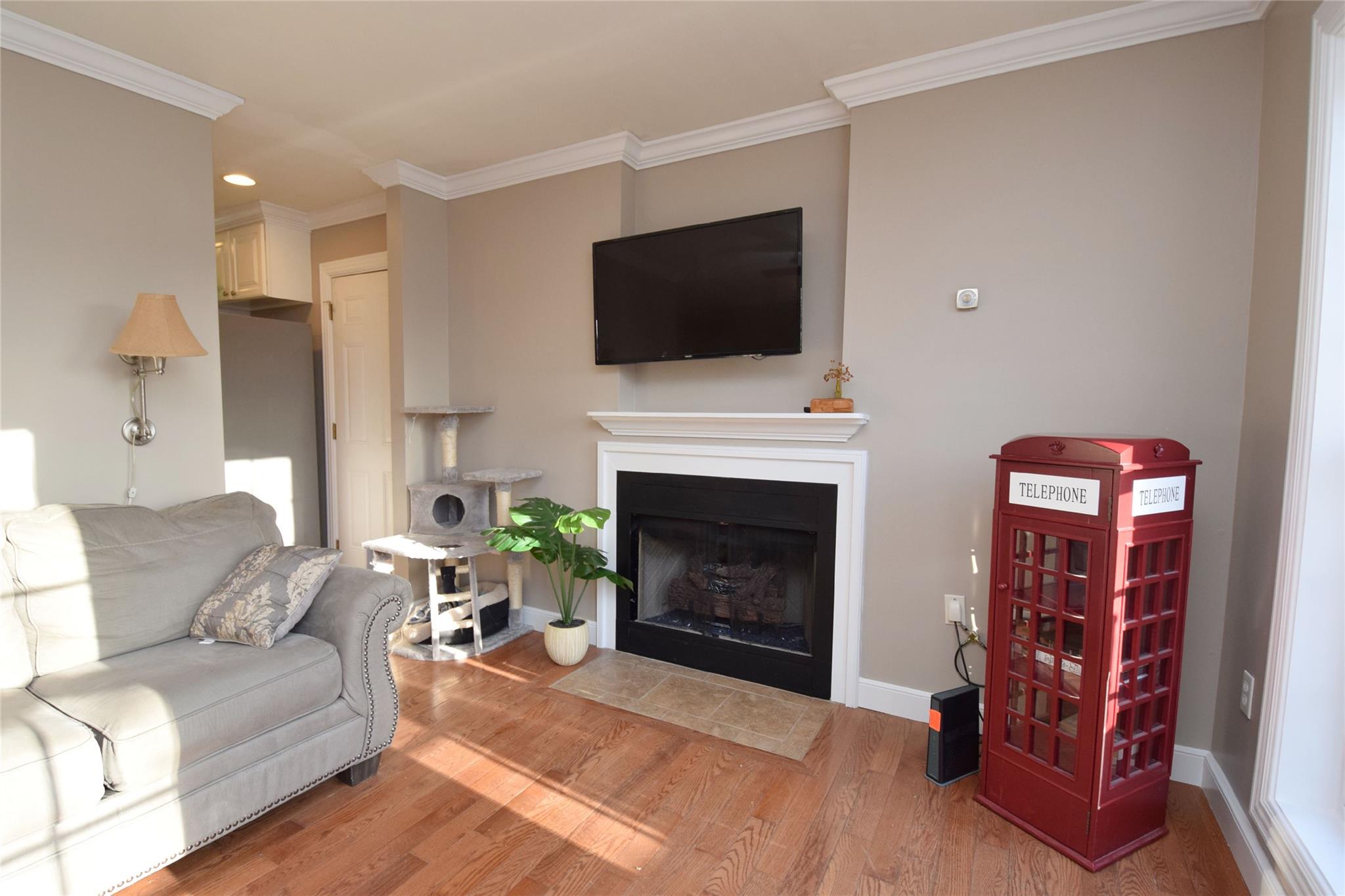 Gallery Image 6