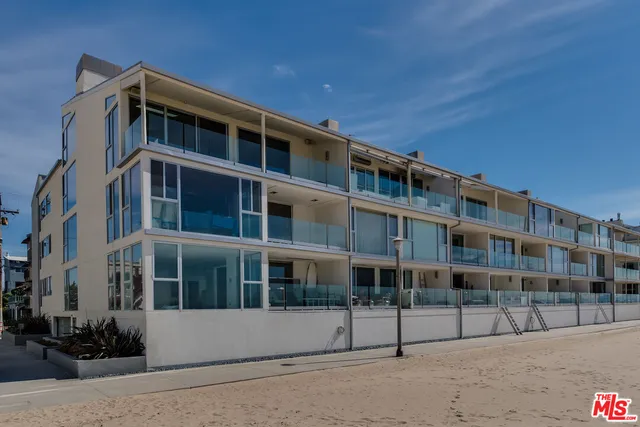 $3,275,000 | 4 Jib Street, Unit 2, Marina del Rey, CA 90292
