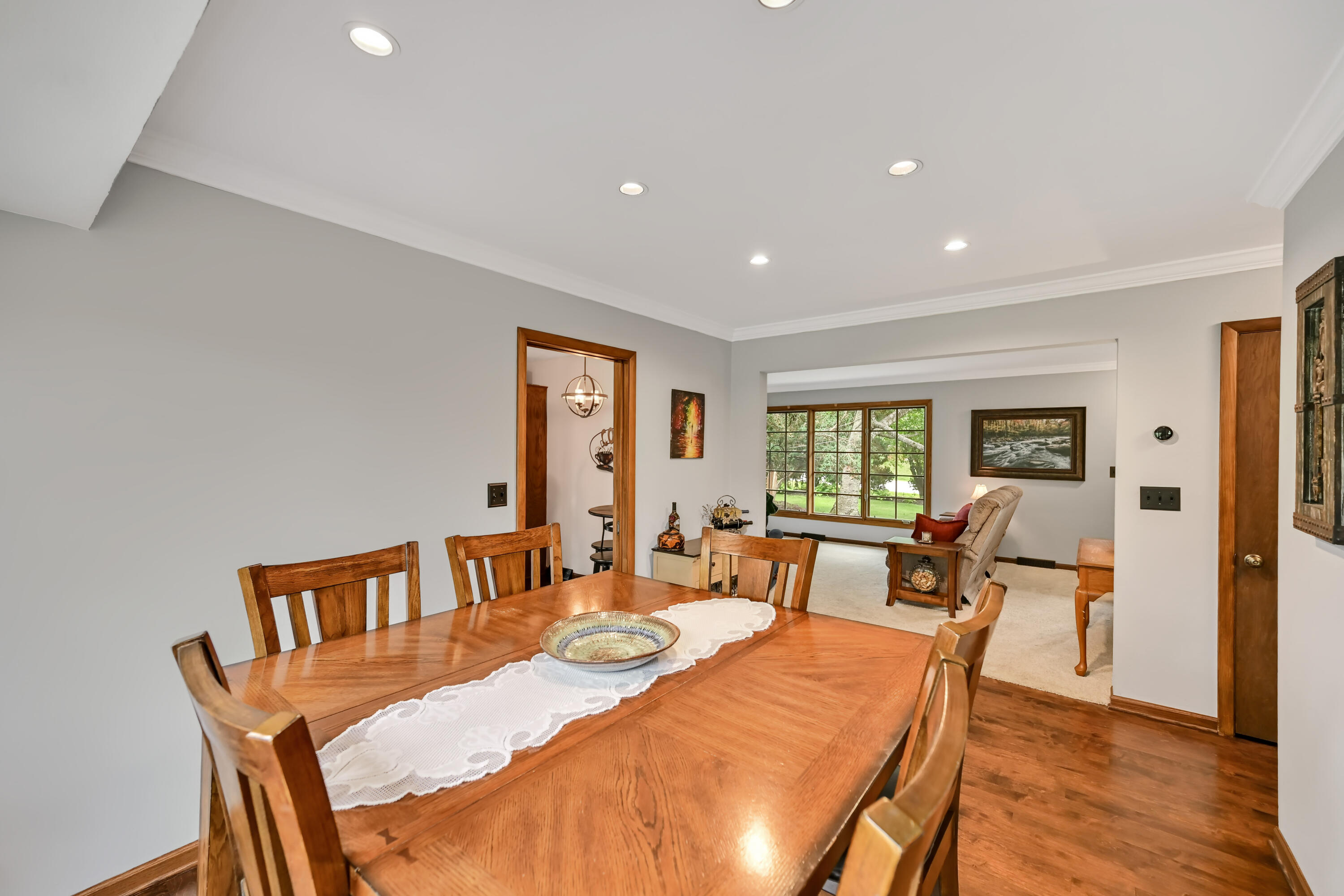 N68W13566 Ranch Road Menomonee Falls, WI 53051 - Photo 9 of 49 Dining