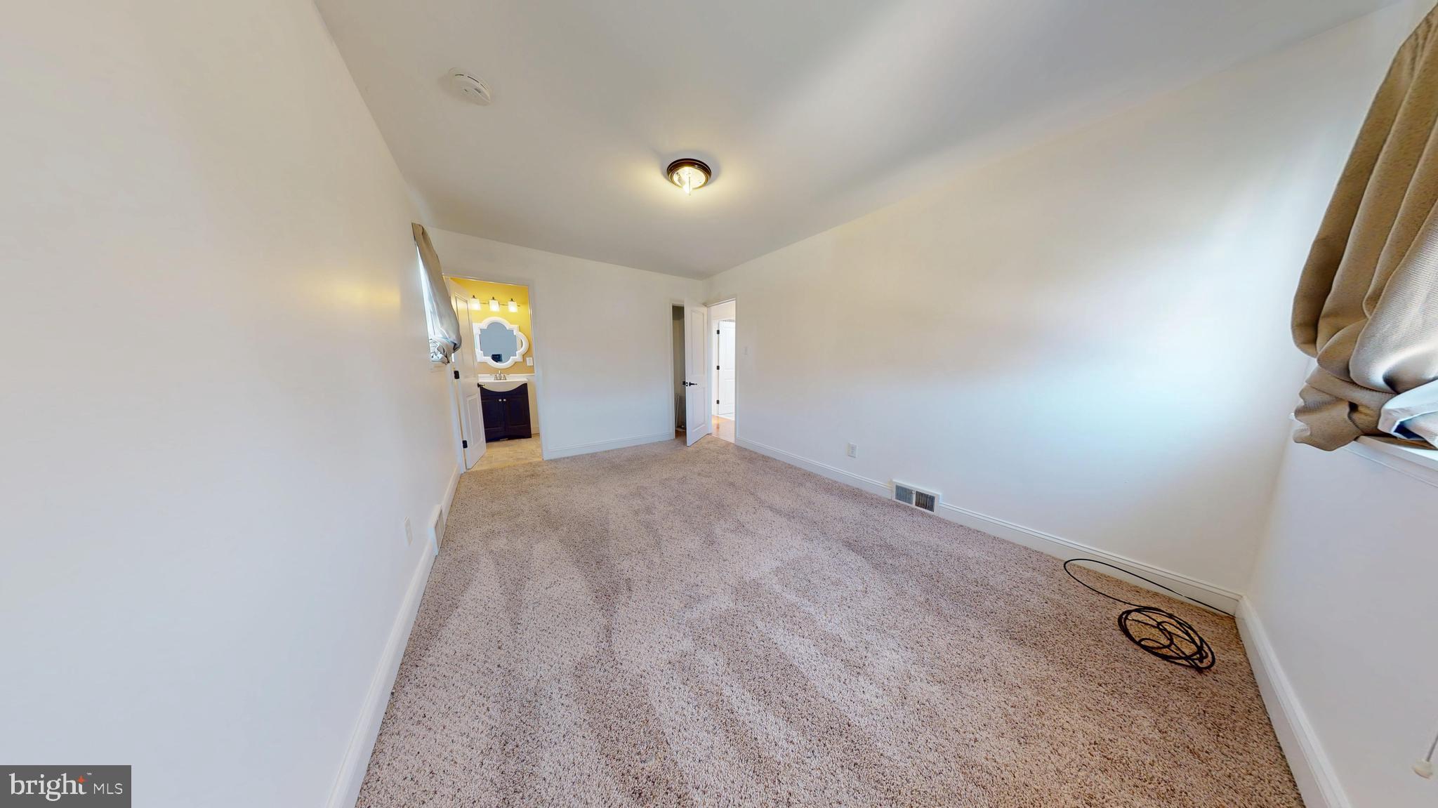 8902 Blue Grass Road Philadelphia, PA 19152 - Photo 12 of 57 Gallery Image 12